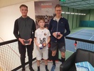 3. kaavion mitalisijat; Vasemmalta: 2. Tomi Routamo (MyyrSq), 1. Lukas Mahoney (HSK), 3. Jonne Palomäki (JSK)